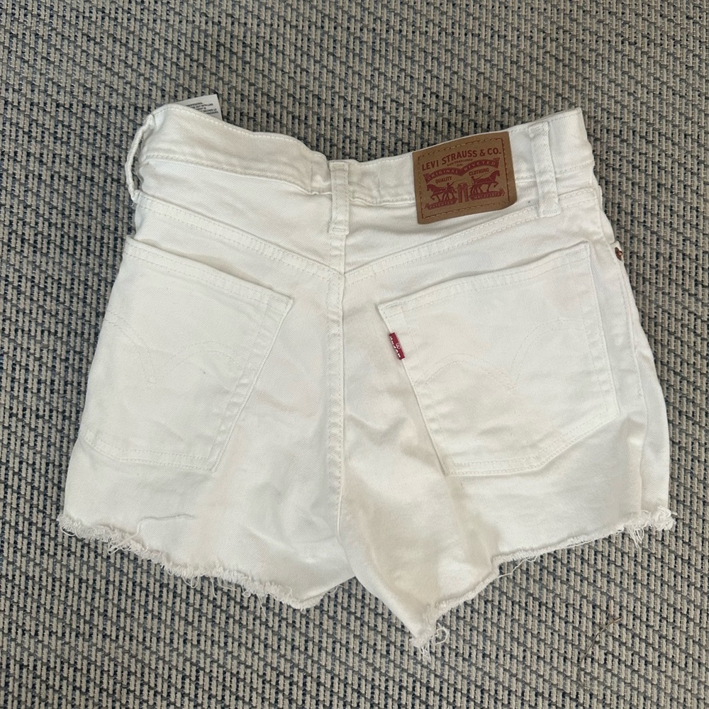 Levi’s White Jeans